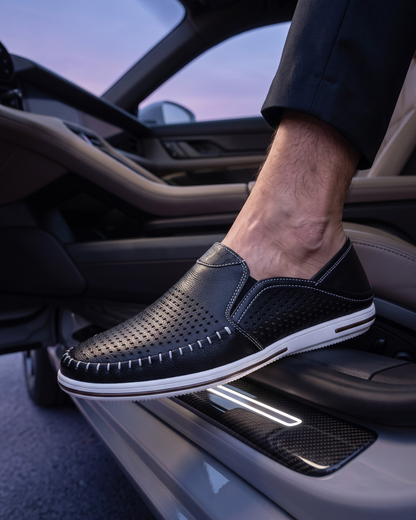 The Riva Perforated Driver