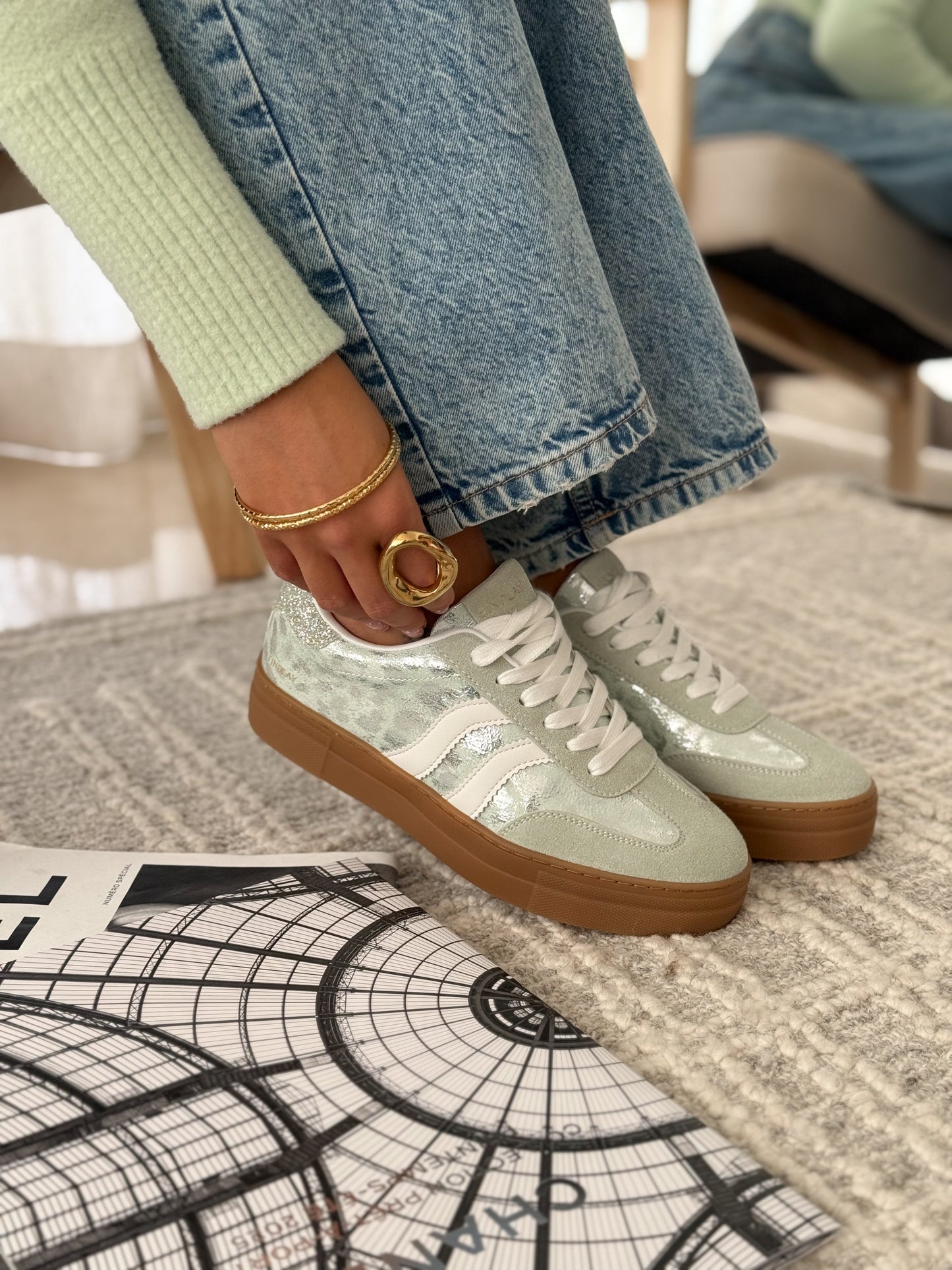 ELARA Platform Sneakers – Mint Green