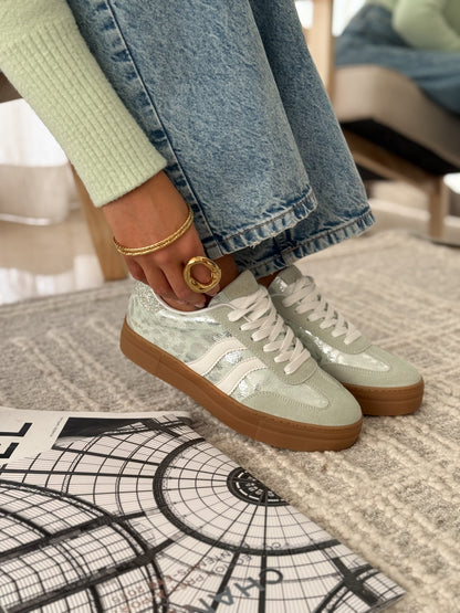 ELARA Platform Sneakers – Mint Green