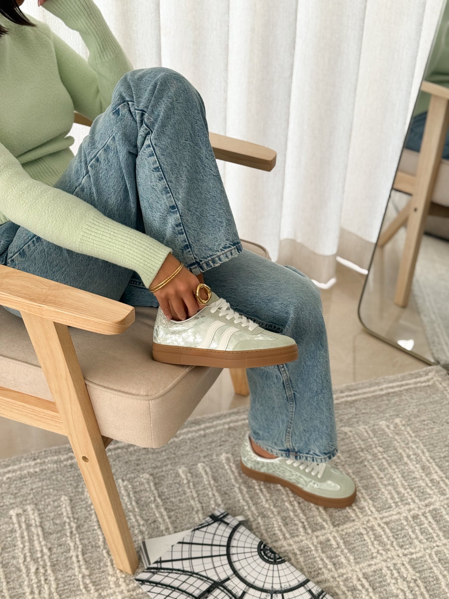 ELARA Platform Sneakers – Mint Green