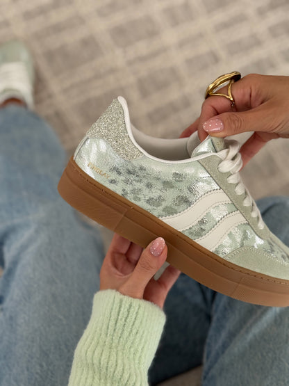 ELARA Platform Sneakers – Mint Green